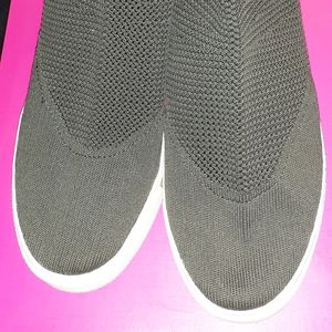 Steve Madden Olive Wedge Sneakers 8